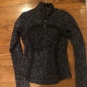 Lululemon Define Jacket- Size 4-Like New